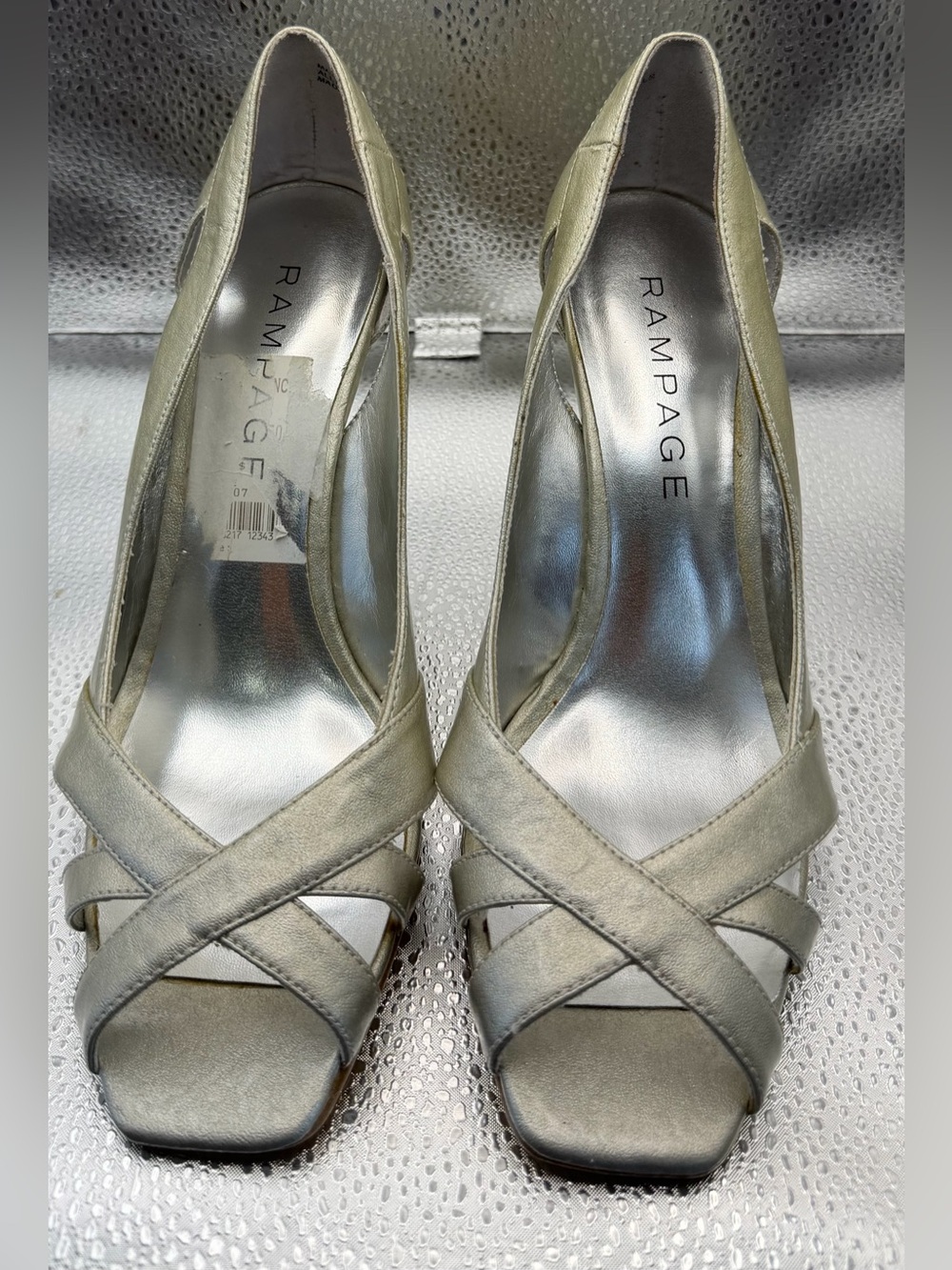 Rampage open-toe heeled sandals soft champagne color multi straps size 8.5